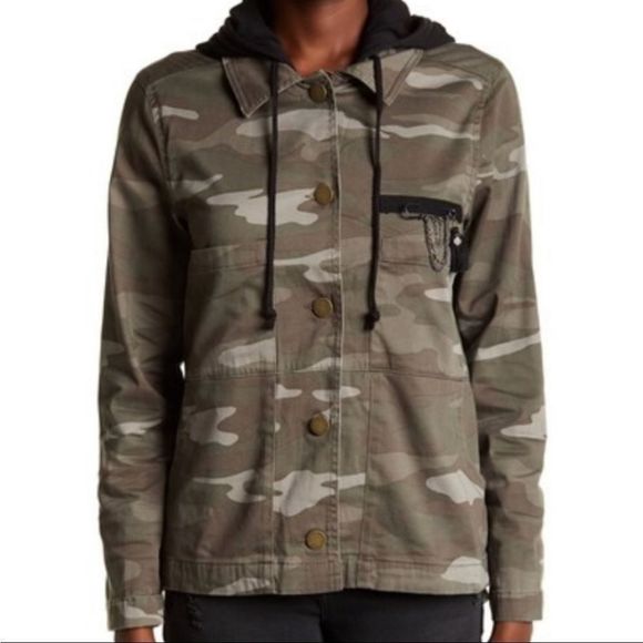 Camo Embellished Utility Jacket - Picture 3 of 15